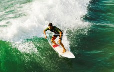 【开云APP】鹈鹕开启重建之路！全队仅两人非卖，3D悍将遭哄抢，锡安交易价值仅次轮签